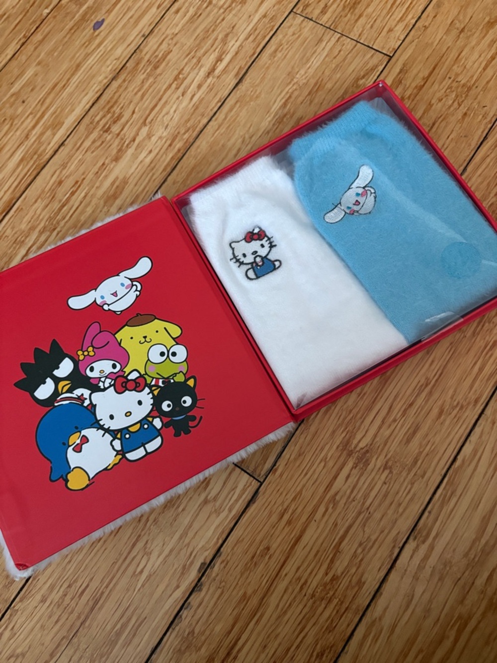 Sanrio White & Light Blue Character Embroidered Sock Duo
